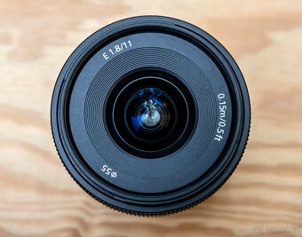 Objektiv Sony E 11 mm f/1,8 pro APS-C - 3