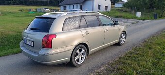 Toyota Avensis 2.0d
Kosmetické vady, spolehlivý d4d motor. - 3