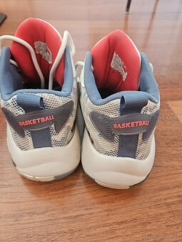 Basketbalové boty vel.44 s vložkou na footgel basketball - 3