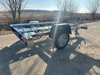 Přívěsný vozík Tema - 3