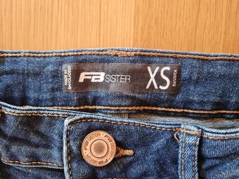 Dámské riflové kraťasy zn. New Yorker vel. XS - 3