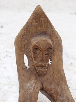 2x Vyřezávaný stojan na květináč retro - 3