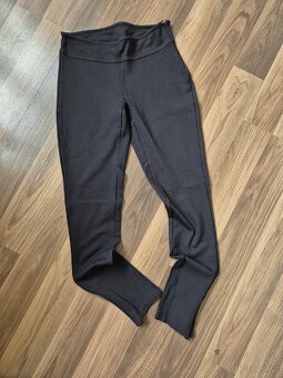 Dámské černé legíny vel.40 - 3