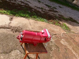 svěrák kasper 150 - 3