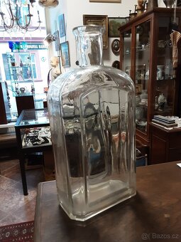 Starožitná skleněná hranatá láhev - 3