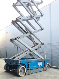 Nůžková plošina Genie GS 3246 - 3