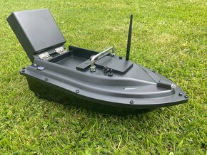 Nová rybářská zavážecí loďka s GPS, českým návodem - 3