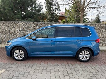 Volkswagen Touran 1,5 TSI DSG Highline 7míst - 3