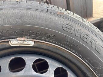Plechové disky 16" s pneu letní 98% - 205/55 R16 - Octavia - 3