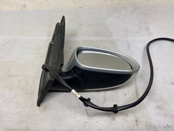 VW GOLF 5 2003-2008 - PRAVÉ ELEKTRICKÉ ZRCÁTKO LA7W - 3
