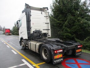 Standart tahač Volvo FH 460 č.24250 - 3