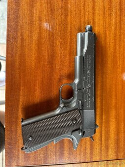 Plynová pistole M1911 - 3
