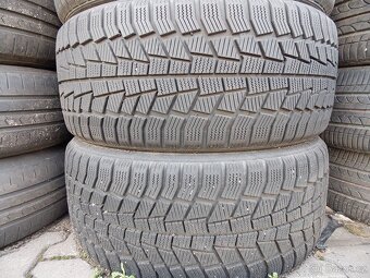 Zimní pneu 225/40 R18 - 3
