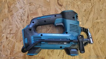 Makita aku kompresor DMP180 - 3
