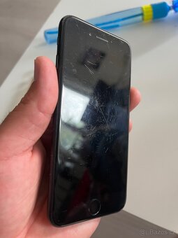 iPhone SE - 3
