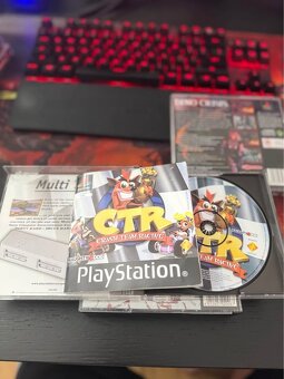 Dino crisis, metal gear, ctr crash prodej pouze komplet - 3