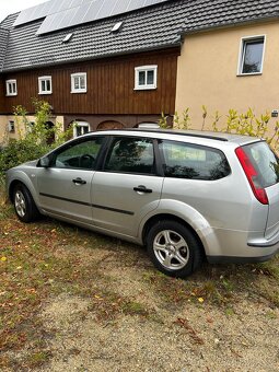 Ford focus mk2 1.6 benzin 74kw - 3
