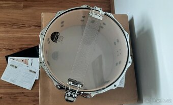 Prodám nový snare Sonor SQ2 Maple- 14x6,5" Ebony(PC33831,-) - 3