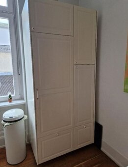 Kuchyně Ikea se spotřebiči a keramickým dřezem,5630 - 3