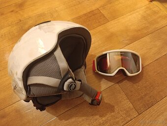 Lyžařská helma - 3