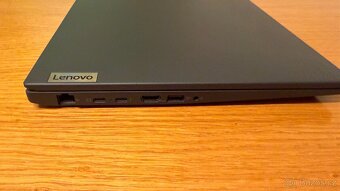Lenovo Thinkpad T16 G1 i5-1240P 16GB 512GB FHD - 3