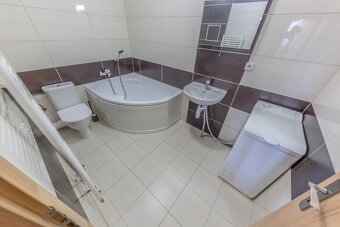 Prodej bytu 77,4 m2 s lodžií a garáž.stáním v Úvalech - 3