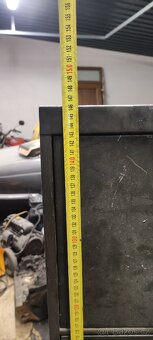 PRODÁM KOVOVOU SKŘÍŇ - 3