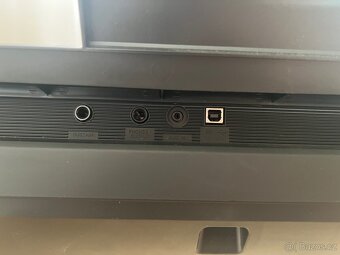 Klávesy Yamaha PSR-E373 - 3