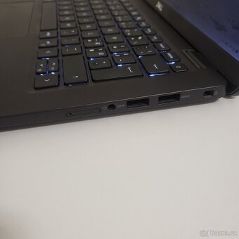 Dell Latitude 7410 / i7-10610U i7-10610U/512GB-NVMe/32GB-DDR - 3