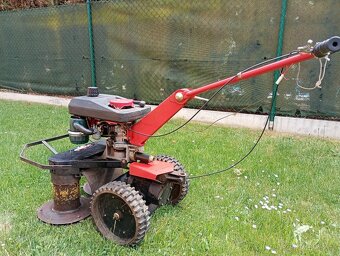 dvoububnová sekačka ROBUS Jikov BDR 700 - 3