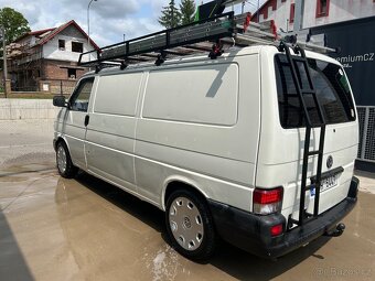 Volkswagen Transporter T4 Long 2.4D - 3