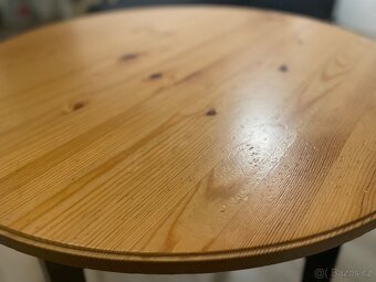 Jídelní stůl kulatý IKEA Gamlared - 3