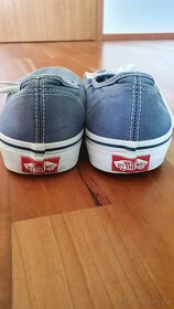 Boty značky Vans 42 - 3