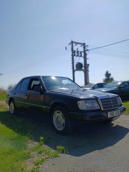 Prodám Mercedes-Benz W124 200D s manuální převodovkou - 3
