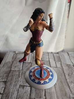 Wonder Woman DC Collectibles - 3