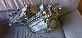 Prave predni svetlo skoda karoq 57B941016A - 3