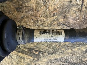 PŘEDNÍ POLOOSY AUDI Q7 3.0 TDI 7L0407271E,7L0407272E - 3