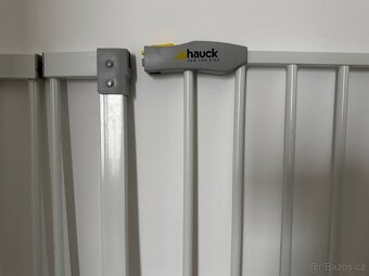 Hauck zábrana na schody a rozšíření 9 + 9 cm - 3