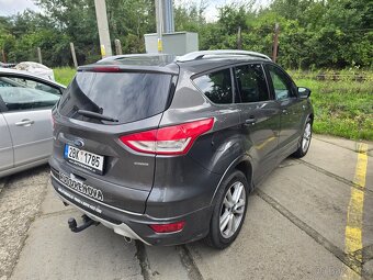 Ford Kuga - 3