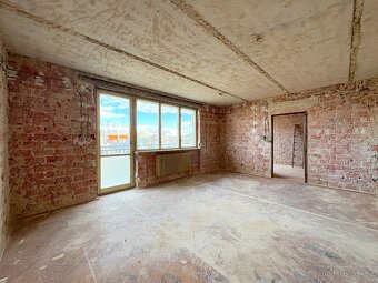 Prodej bytu 4+1 se zahradou v řadovém domě - Žamberk - 3