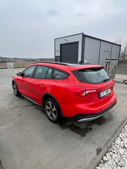 Ford Focus kombi Active 1,5l, 110Kw, Automat, 9/2021 - 3