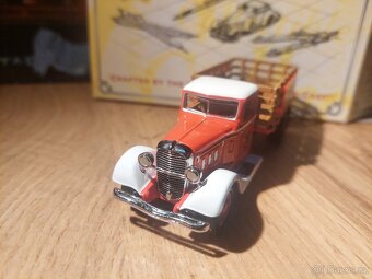 Matchbox yesteryear YYM35253 DIAMOND T BUDWEISER - 3