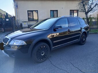 Škoda Octavia Scout 2.0tdi 4x4 - 3