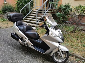 Honda silver wing 600 - 3