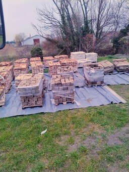 Žulové kostky kočičí hlavy 25x15x15 - 3