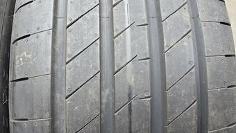 Letní pneu 235/45/20 Good Year - 3