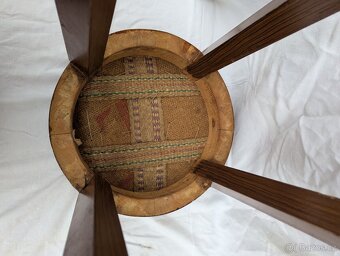 Krásny taburet, stolička 1 republika - 3