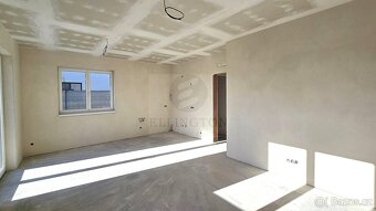 4+kk, 126m2, Přerov nad Labem - 3