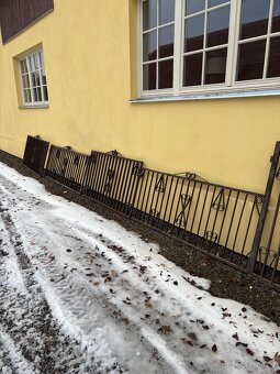 Železná vrata a plot - 3