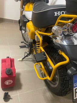Honda monkey -boční nosič rám kanystr - 3